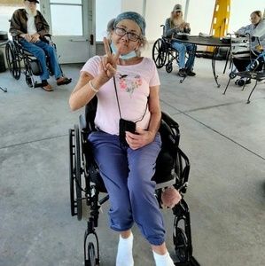 Meet your Posher, Sherry